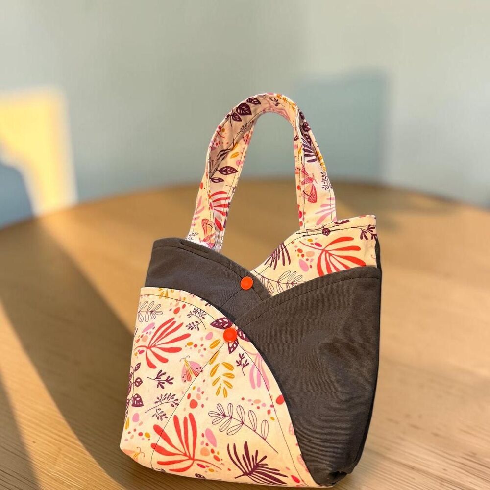Kawaii Japanese Inspired Women's Little Bag